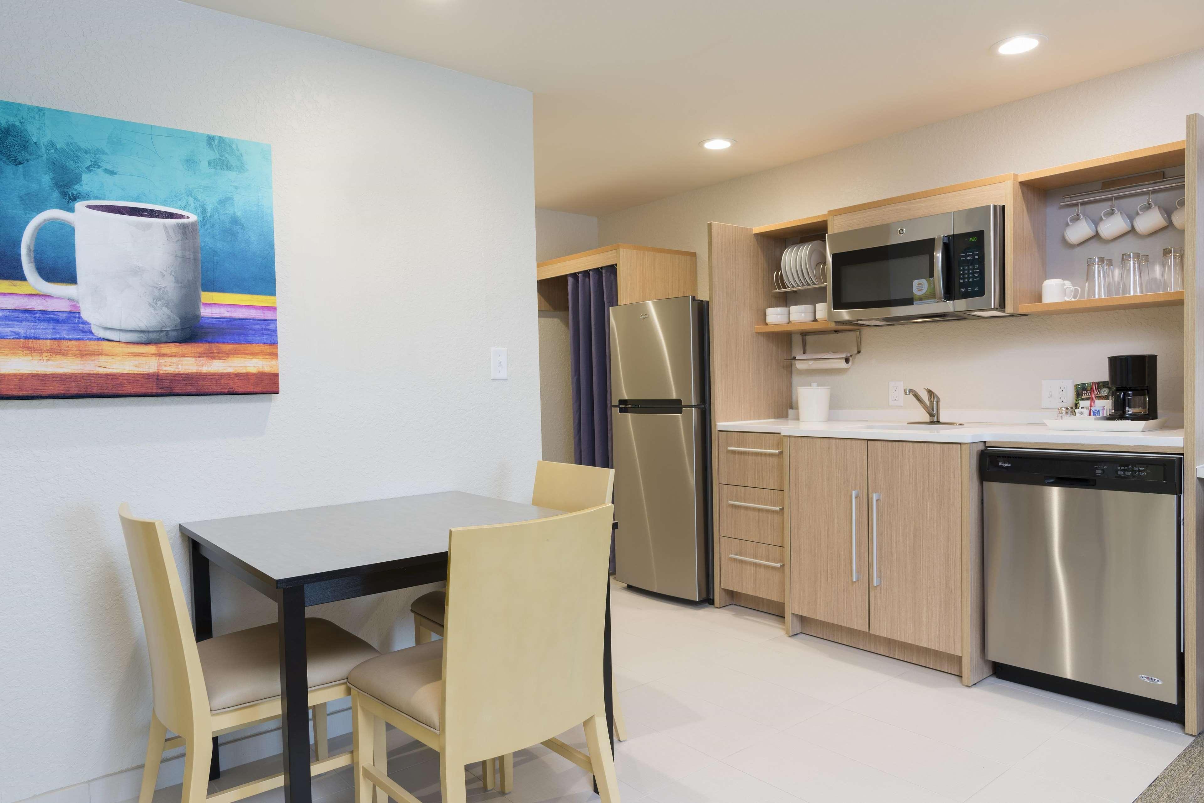 Home2 Suites By Hilton Nokomis Exterior photo